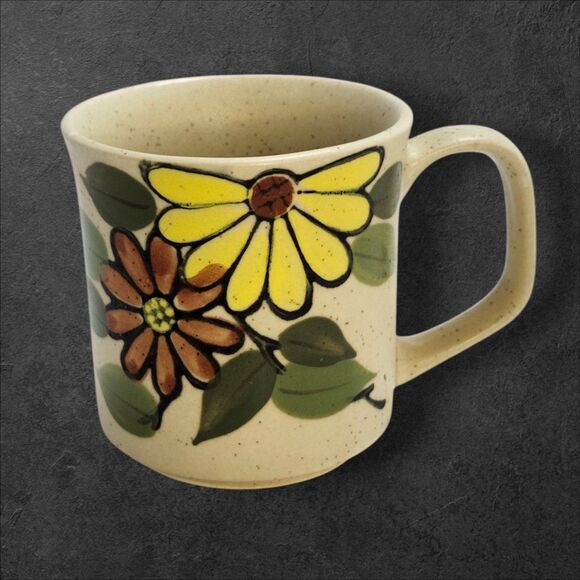 Vintage Stoneware Mug Hand Painted Daisy Floral Speckled Retro Coffee Cup Flower - Picture 2 of 6